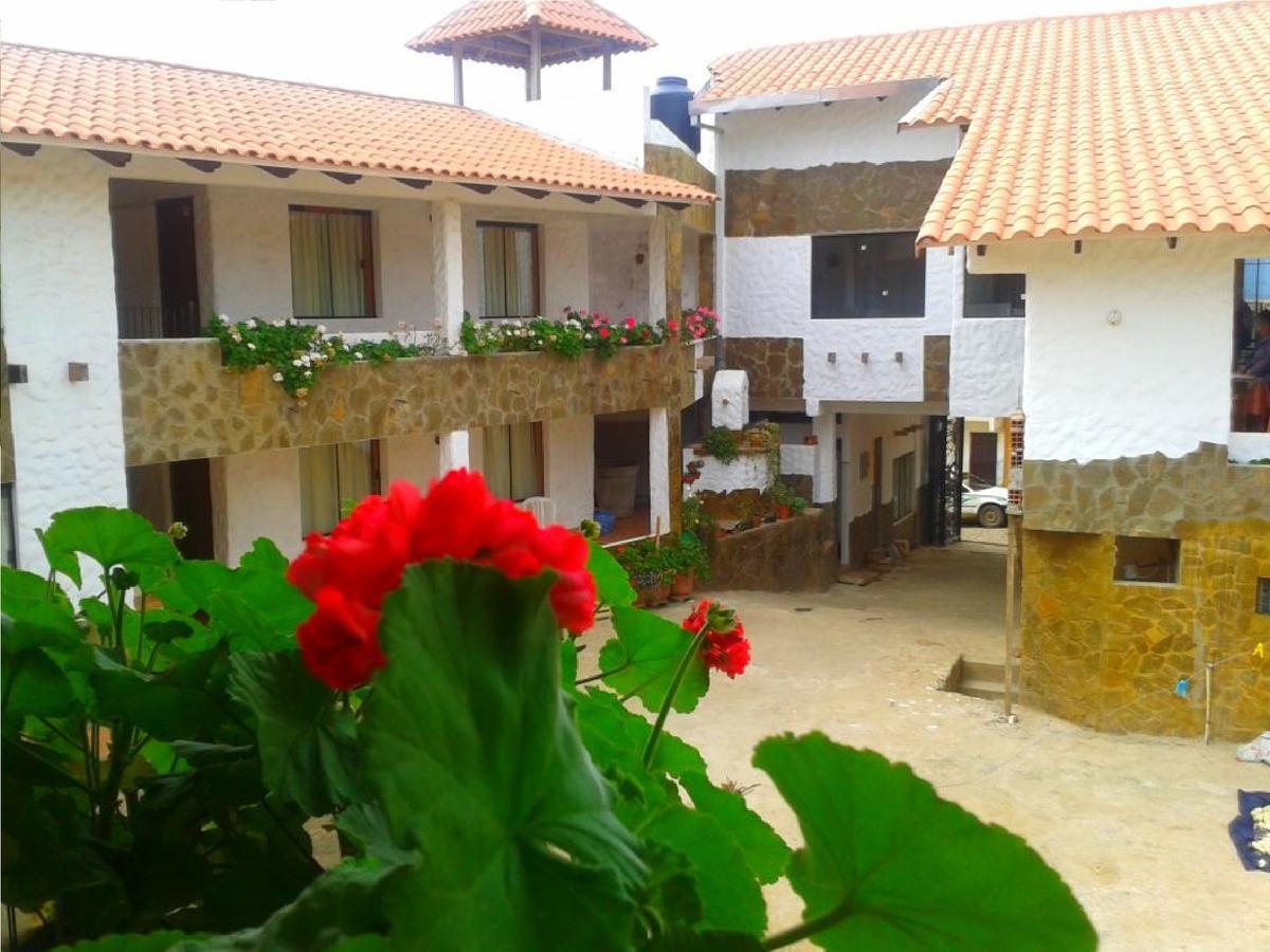 Plaza Pueblo Hotel Vallegrande Dış mekan fotoğraf