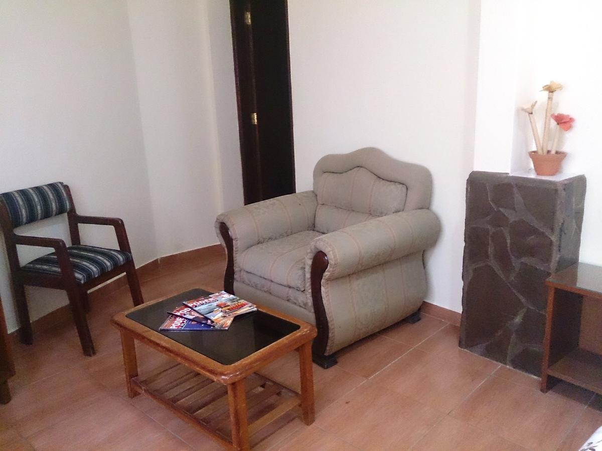Plaza Pueblo Hotel Vallegrande Oda fotoğraf
